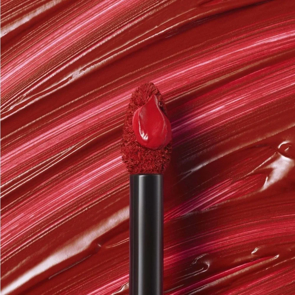 Stila Beso Liquid Lipstick - Picture 2 of 3